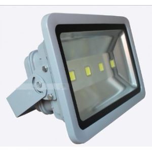 Den-pha-led-200w-075-37