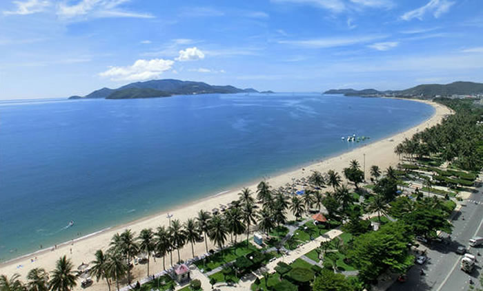 nha-trang-thanh-pho-bien-dep-bac-nhat-dong-nam-a.jpg