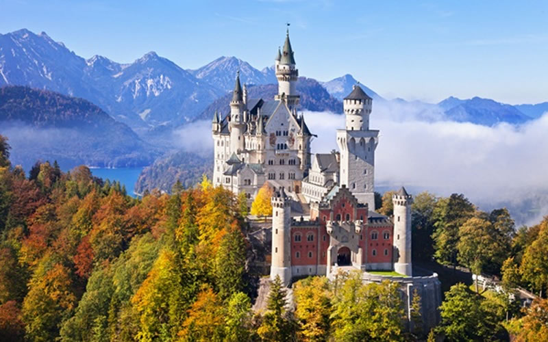 Nước Đức được đánh giá là một trong những điểm du 
lịch hàng đầu thế giới