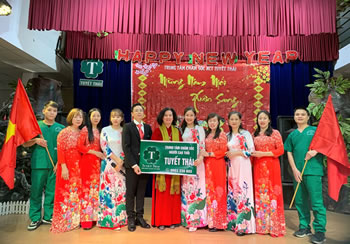 Sinh viên 2 + 2 tích cực tham gia hoạt động chào đón năm mới tại cơ sở thực tập - Viện dưỡng lão Tuyết Thái