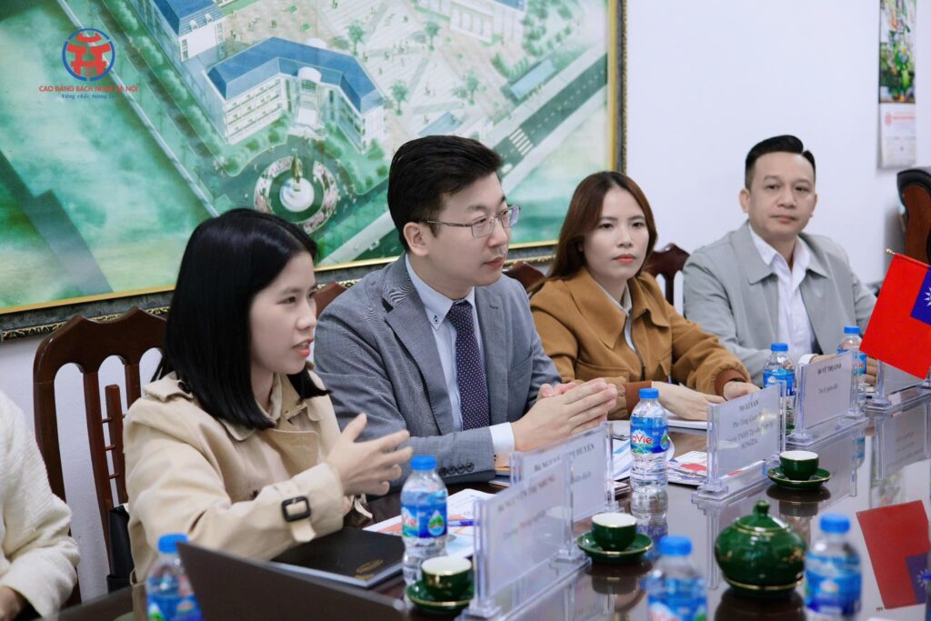 589584702_1434978038627451_2876871429376184773_n