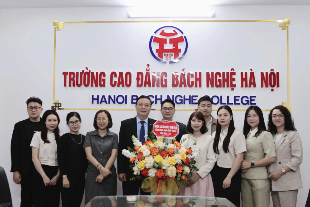 3f35dc2d23e6adb8f4f7