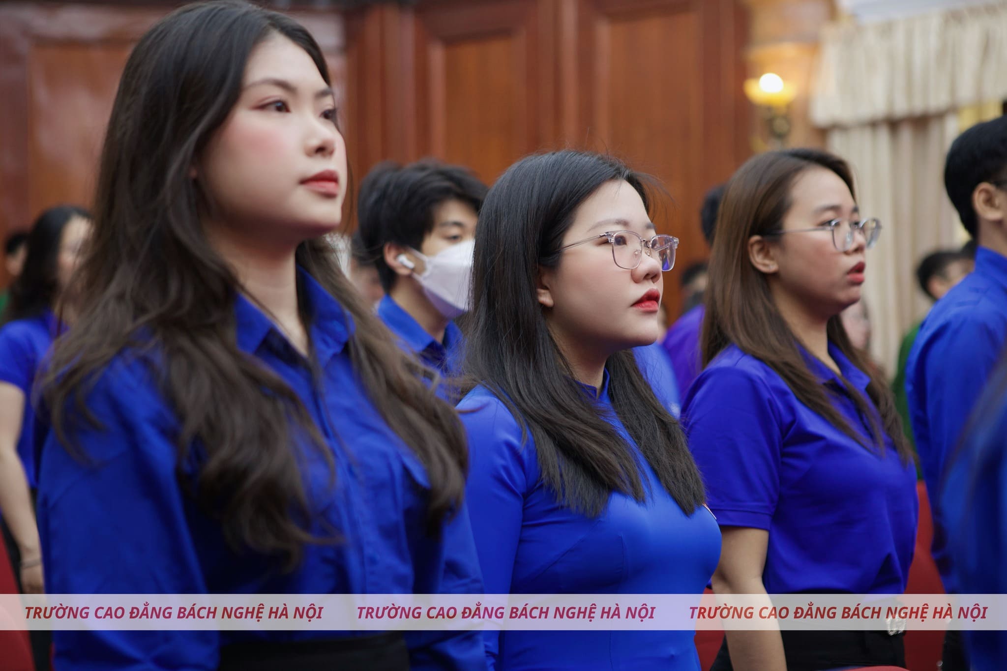 VINH DANH THỦ LĨNH THANH NIÊN TIÊU BIỂU