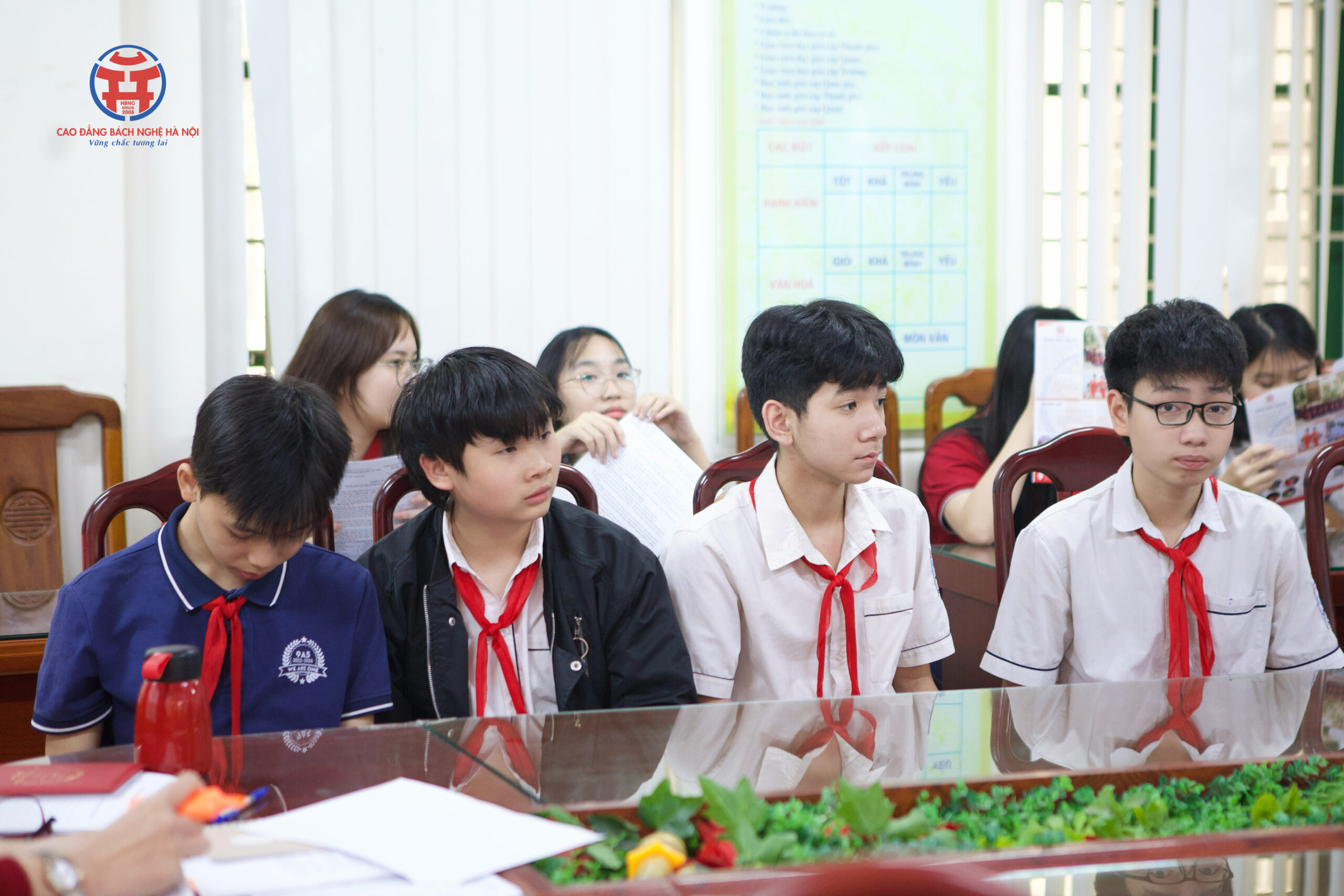 Trường THCS Phú Diễn trải nghiệm hướng nghiệp cùng Trường Cao đẳng Bách nghệ Hà Nội