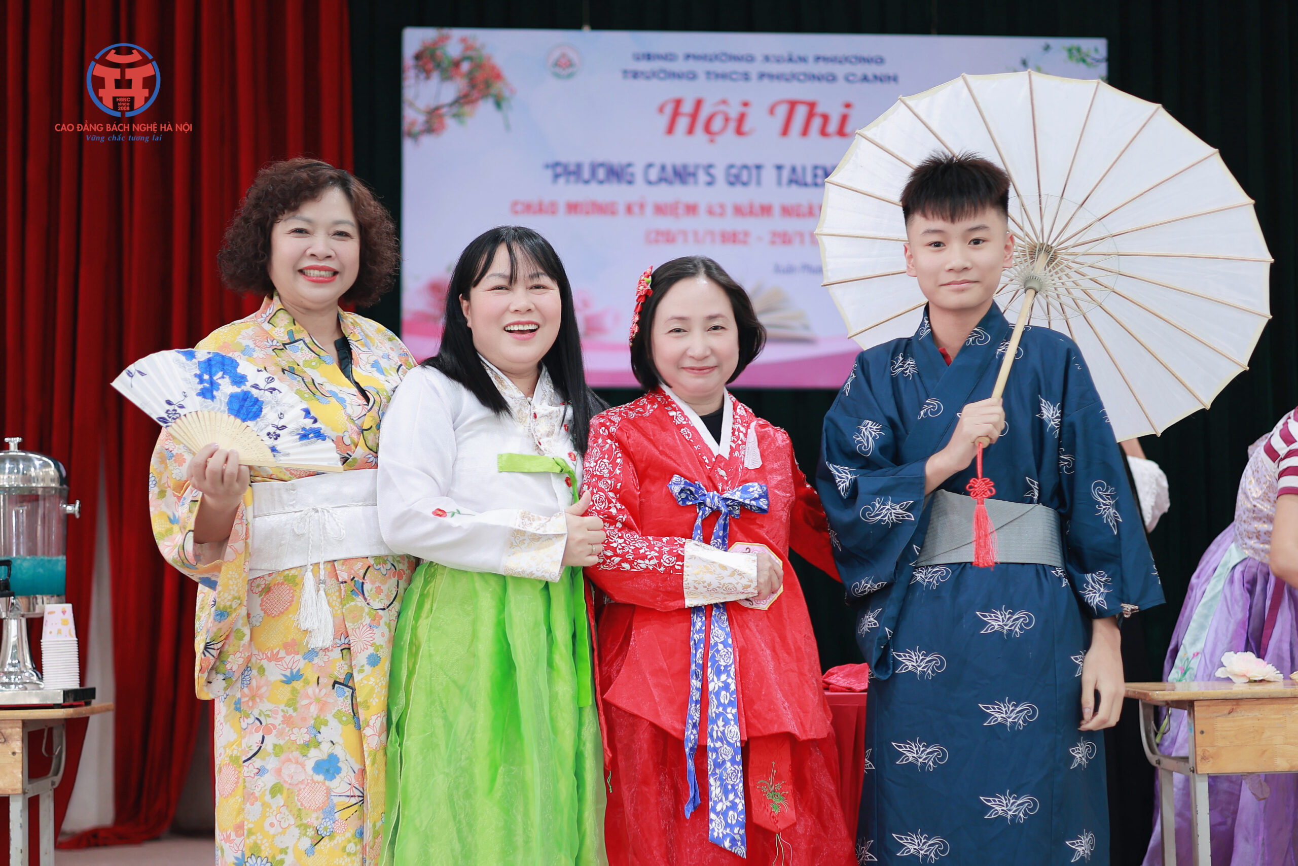 HỌC SINH THCS PHƯƠNG CANH TRẢI NGHIỆM HƯỚNG NGHIỆP HỆ 9+ CÙNG BÁCH NGHỆ HÀ NỘI