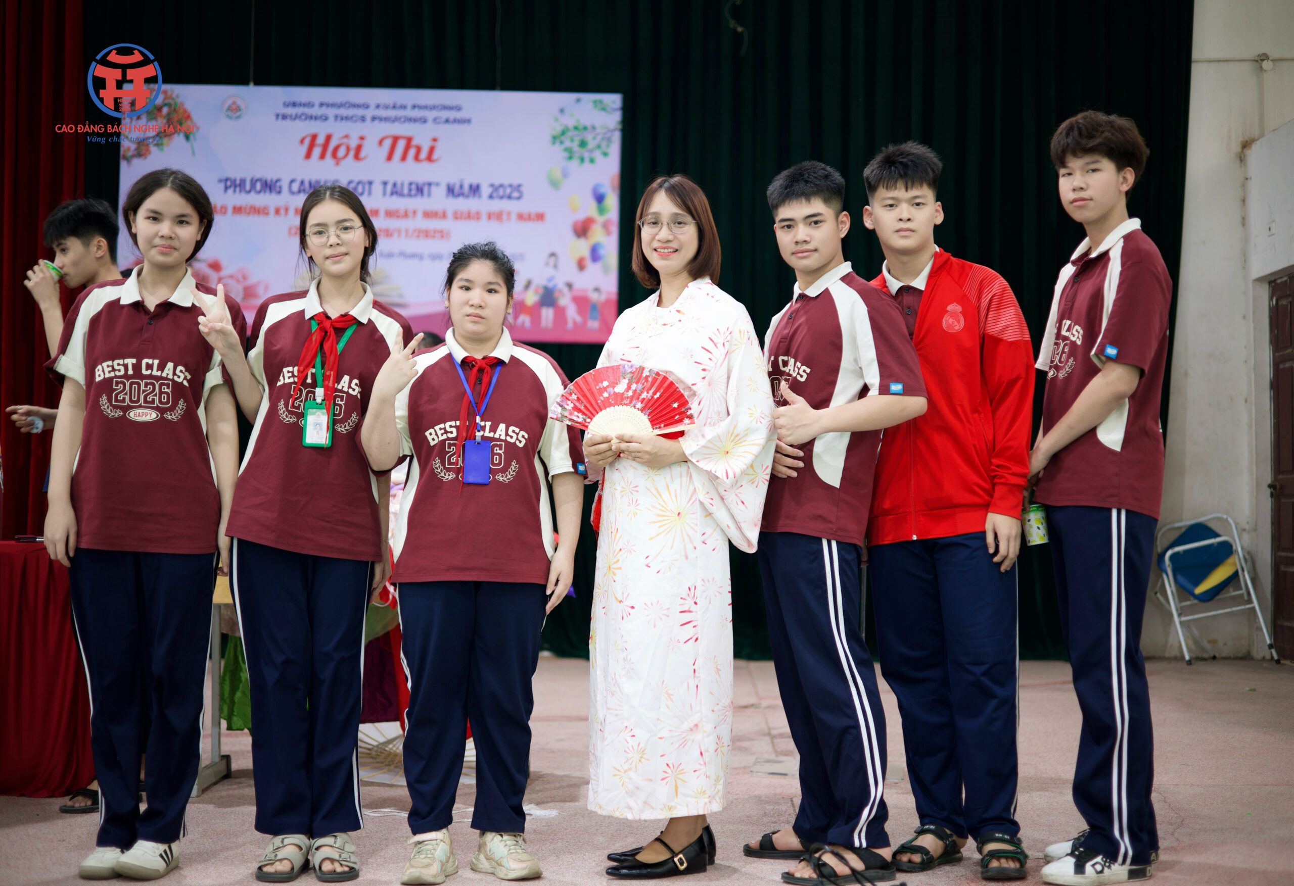 HỌC SINH THCS PHƯƠNG CANH TRẢI NGHIỆM HƯỚNG NGHIỆP HỆ 9+ CÙNG BÁCH NGHỆ HÀ NỘI