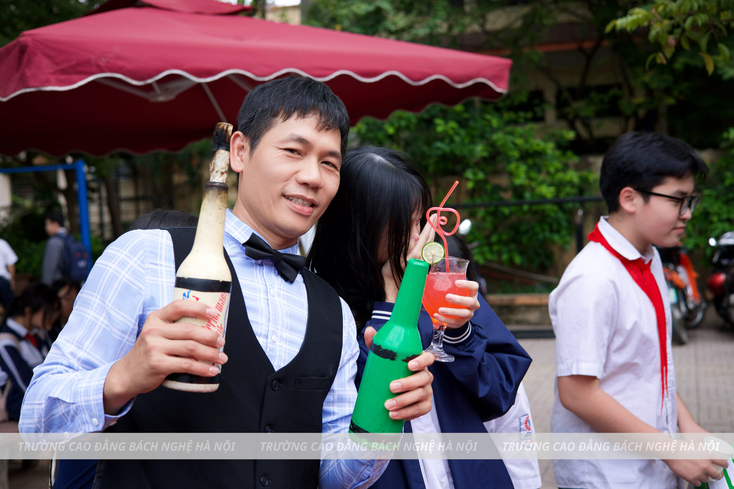 HỌC SINH THCS XUÂN ĐỈNH TRẢI NGHIỆM HƯỚNG NGHIỆP CÙNG TRƯỜNG CAO ĐẲNG BÁCH NGHỆ HÀ NỘI