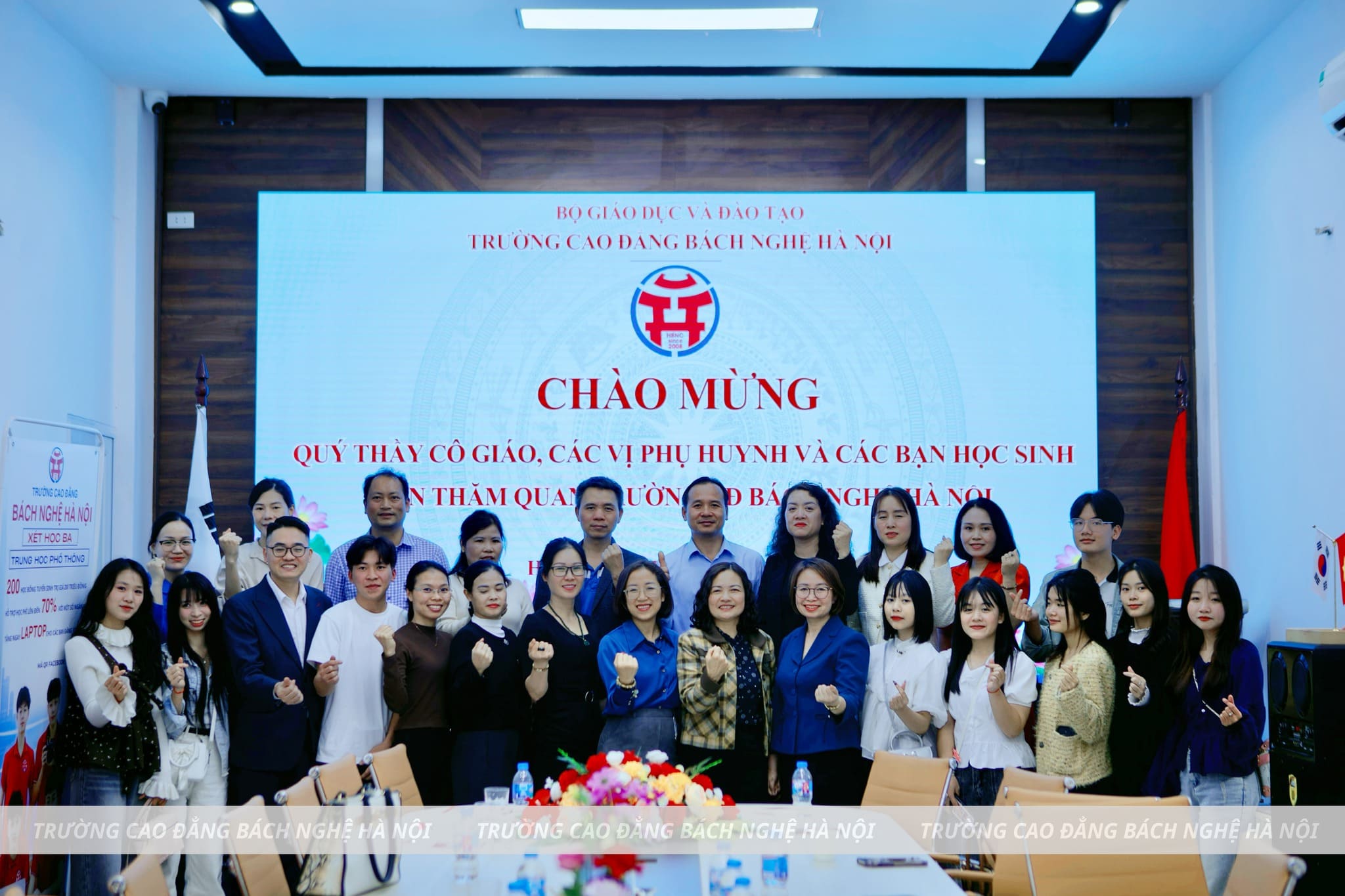 TRƯỜNG CAO ĐẲNG BÁCH NGHỆ HÀ NỘI ĐÓN HỌC SINH 5 ĐIỂM CẦU TRẢI NGHIỆM THỰC TẾ