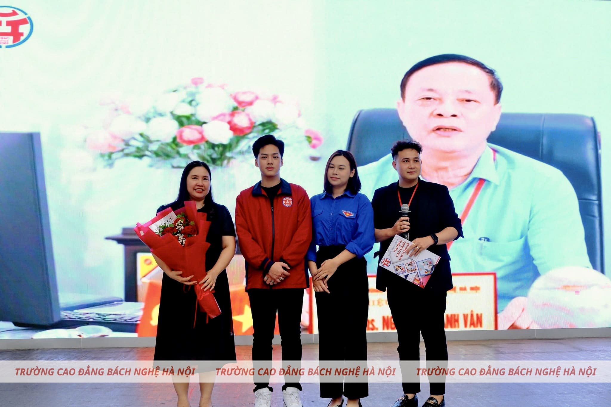 TRẠM HƯỚNG NGHIỆP 9+ BÁCH NGHỆ HÀ NỘI TẠI TRƯỜNG THCS XUÂN LA