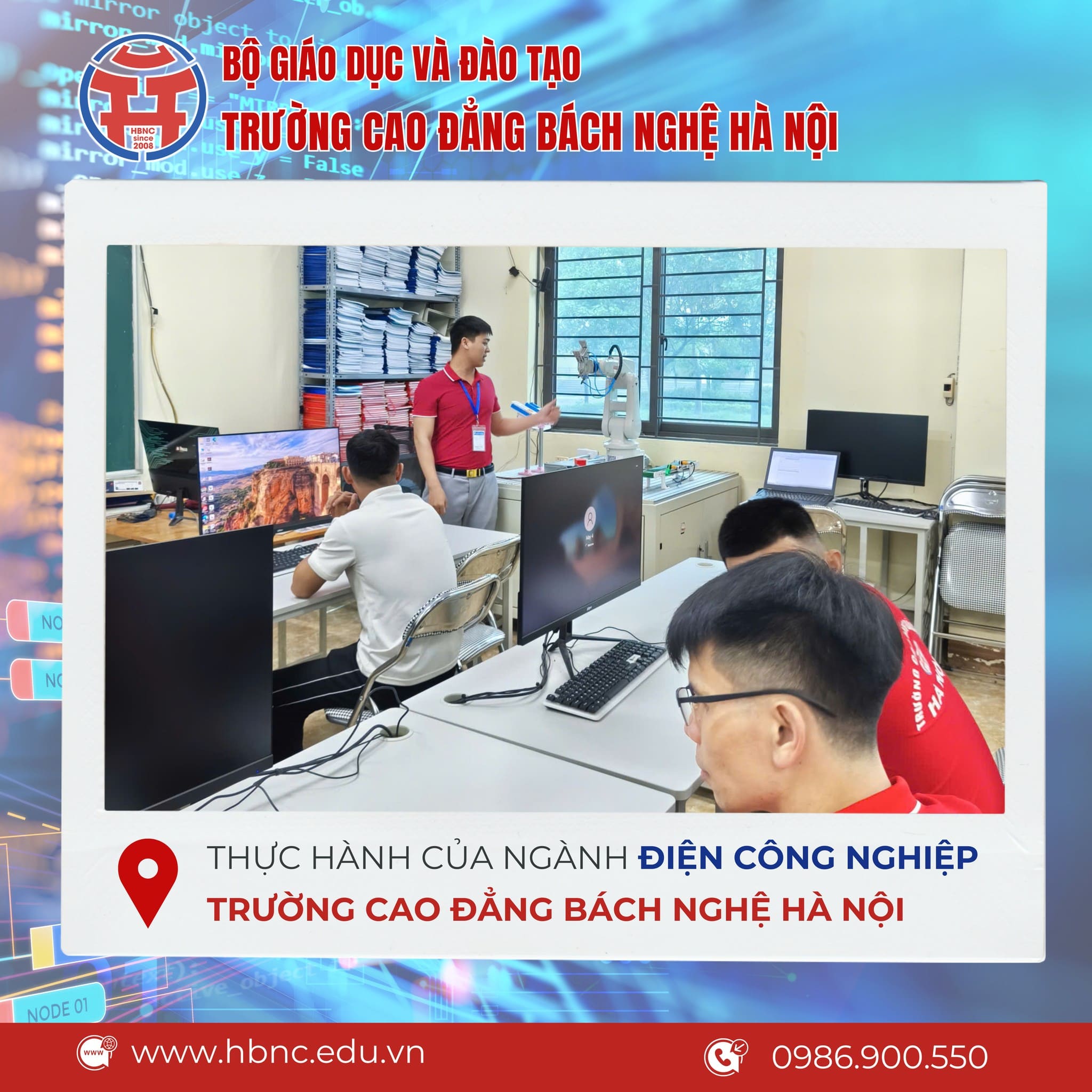 LÀM CHỦ CÔNG NGHỆ - CHẠM TAY VÀO ROBOT CÙNG SINH VIÊN BÁCH NGHỆ HÀ NỘI