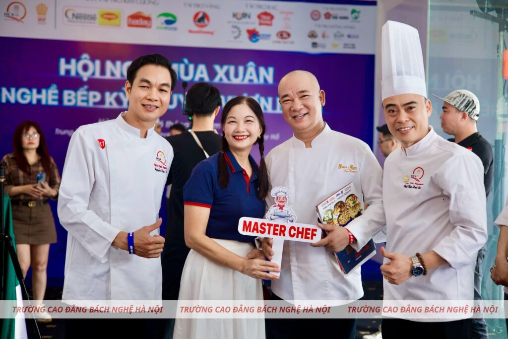 BÁCH NGHỆ HÀ NỘI GÓP MẶT TẠI SỰ KIỆN “HỘI NGỘ MÙA XUÂN – NGHỀ BẾP KỶ NGUYÊN VƯƠN MÌNH”