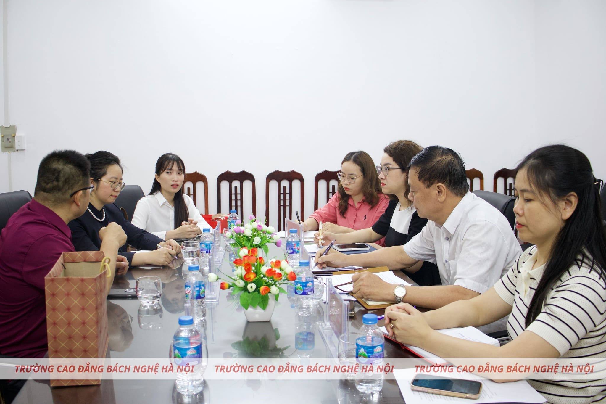 ĐẠI HỌC THIÊN TÂN (TRUNG QUỐC) LÀM VIỆC VÀ TRAO ĐỔI CÙNG TRƯỜNG CAO ĐẲNG BÁCH NGHỆ HÀ NỘI