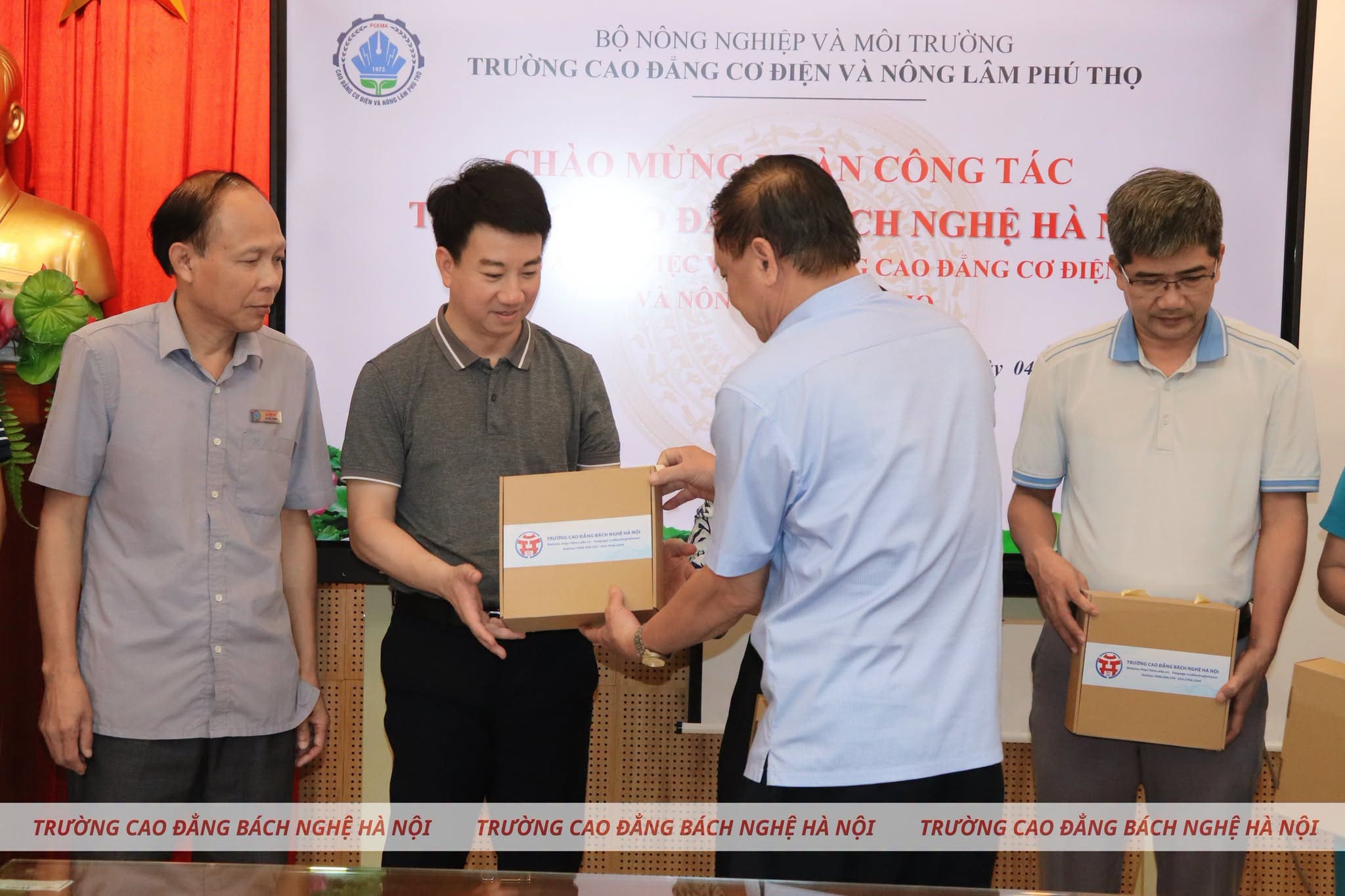 Hbnc Giao Lưu, Trao đổi Kinh Nghiệm Cùng Trường Cao đẳng Cơ điện Và Nông Lâm Phú Thọ (3)