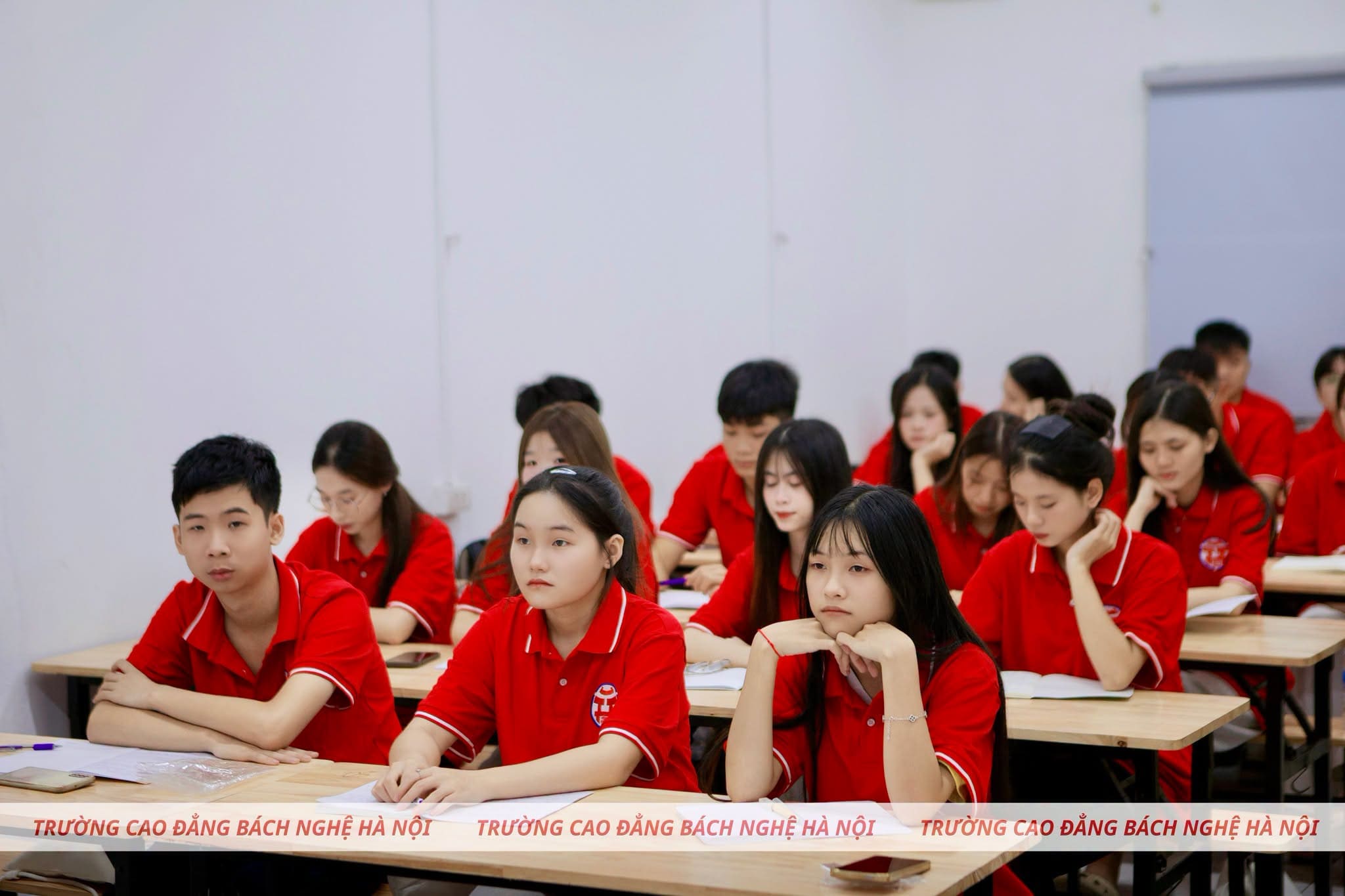 Tuần Sinh Hoạt Công Dân đầu Khoá K19 Hbnc (1)