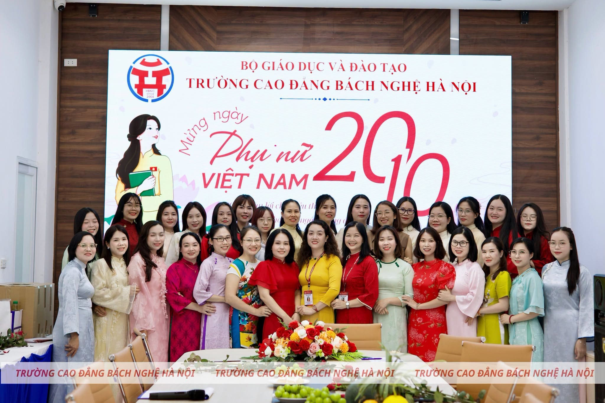 Hbnc Rực Rỡ Sắc Màu Ngày Phụ Nữ Việt Nam (1)