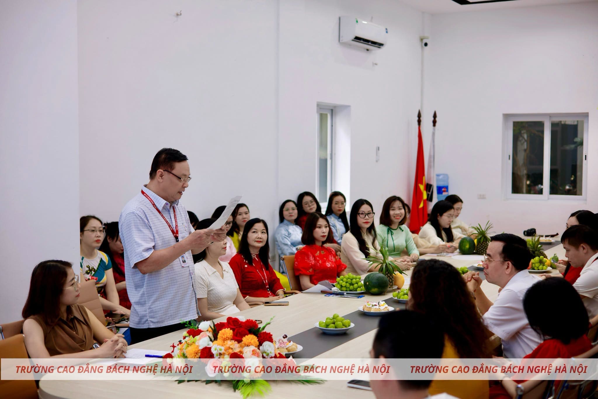 Hbnc Rực Rỡ Sắc Màu Ngày Phụ Nữ Việt Nam (2)