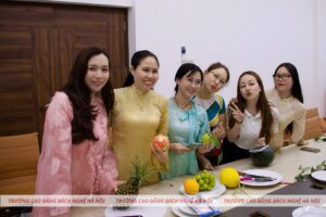 Hbnc Rực Rỡ Sắc Màu Ngày Phụ Nữ Việt Nam (3)
