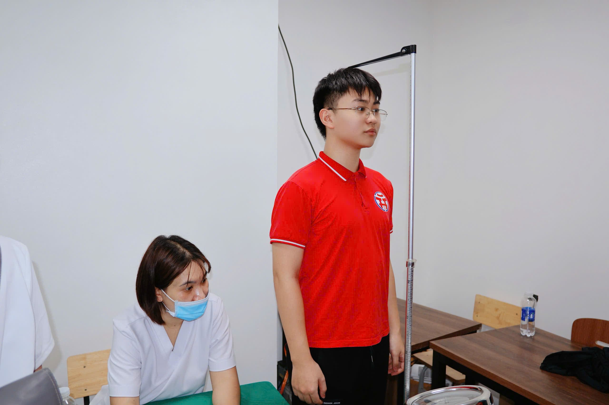 Hbnc Tổ Chức Khám Sức Khoẻ định Kỳ Cho Học Sinh (1)