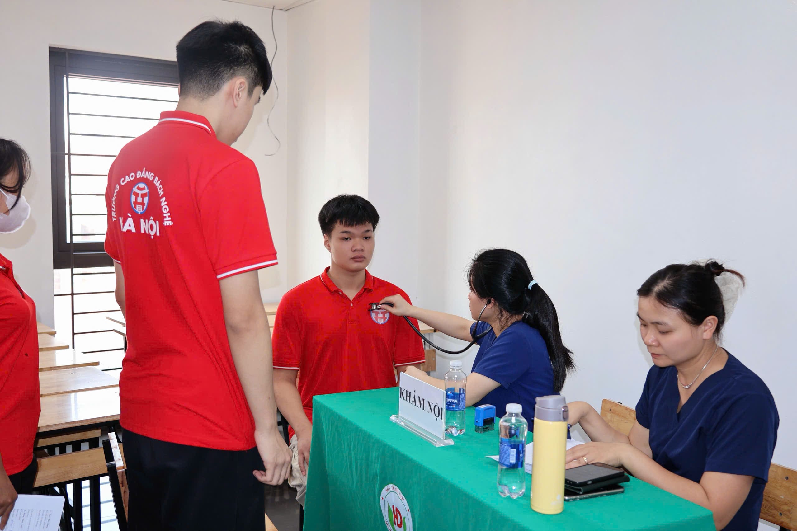 Hbnc Tổ Chức Khám Sức Khoẻ định Kỳ Cho Học Sinh (3)